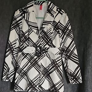 Heart Soul Black and White Geometric Blazer with Wide Lapels